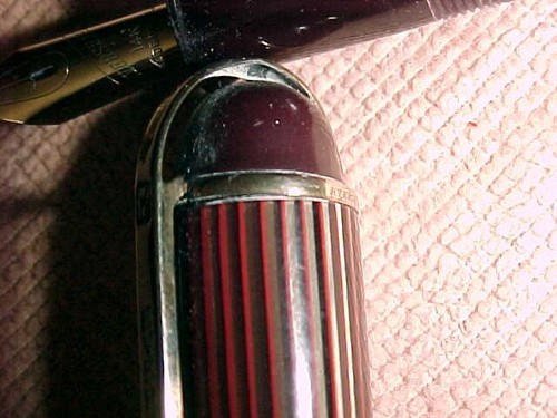 EVESHARP SKYLINE Fountain Pen - 14K EV BANNER NIB - MAROON with STRIPE CAP - Picture 7 of 8