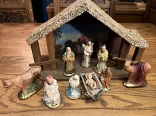 ANTIQUE VTG NATIVITY SCENE SET 10 FIGURE BABY JESUS MANGER STABLE VTG XMAS
