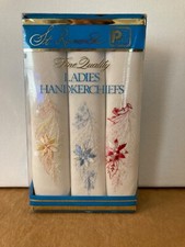Vintage St. Ramon Se Paris Fine Quality Ladies Handkerchiefs Set of 3 OS 10  