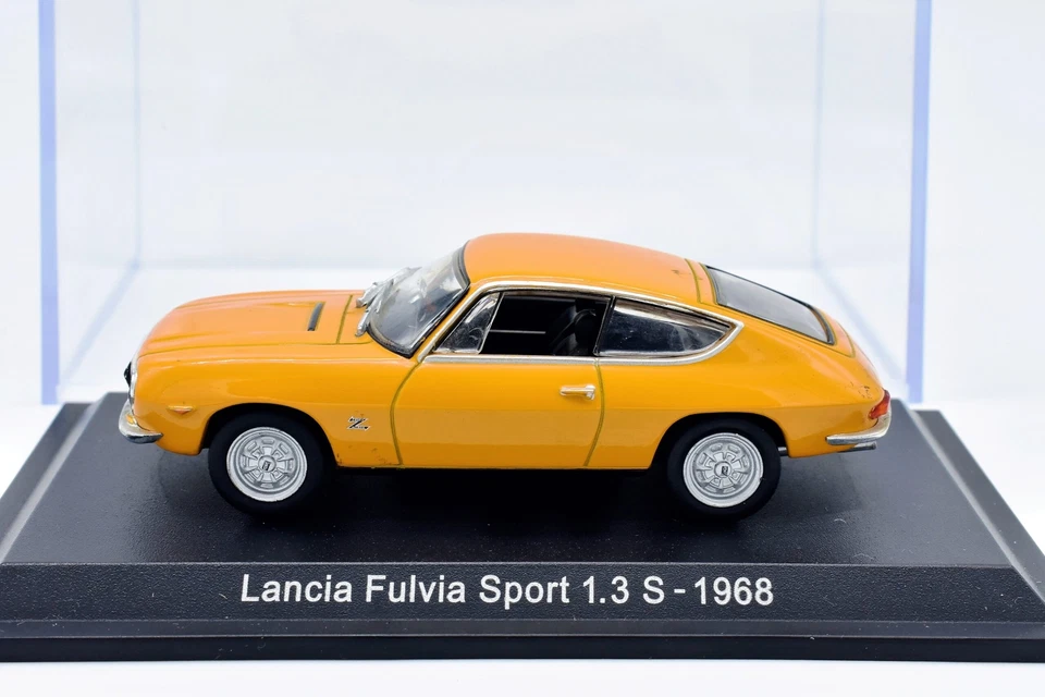 Modellino auto scala 1:43 Lancia FULVIA SPORT diecast modellismo statico asta - Immagine 3 di 3