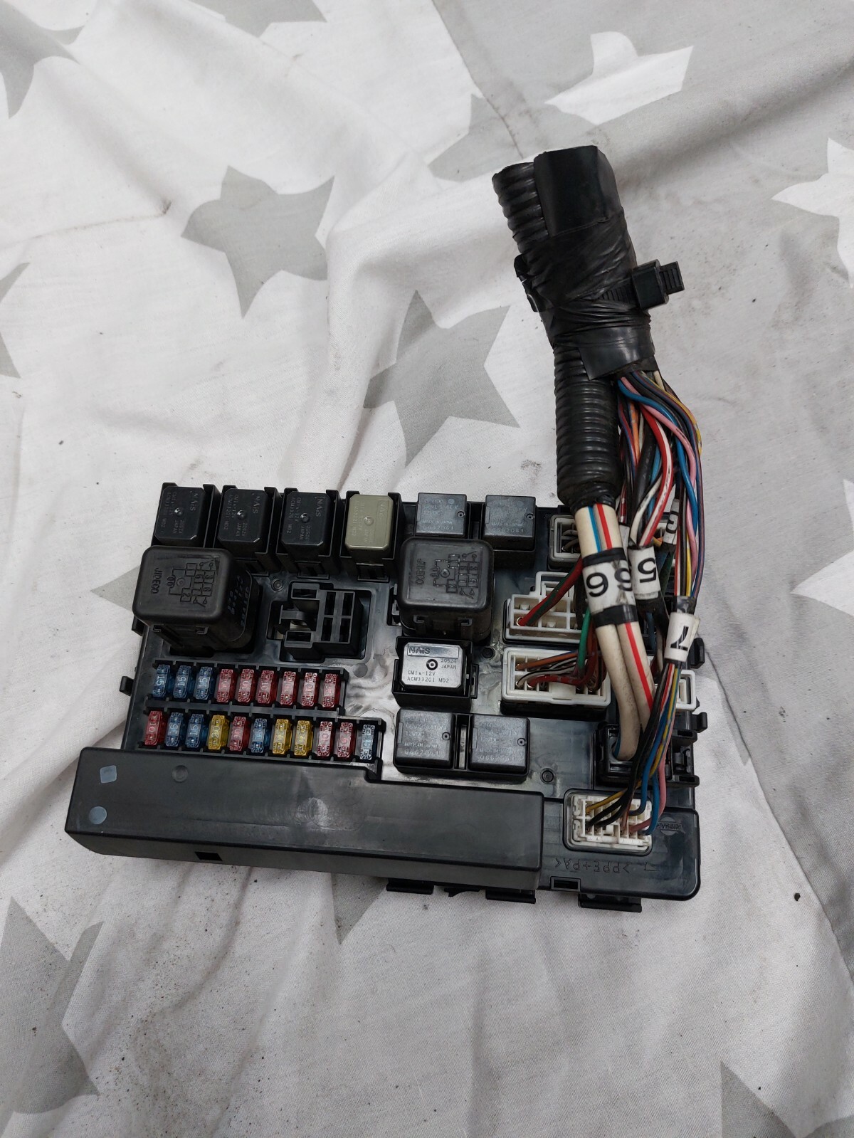 Nissan Elgrand E51 IPDM Control Unit ECU Module Fuse Box 284B7AL510