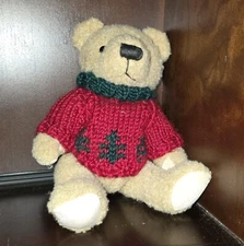 Vintage 2000 HugFun International 8” Holiday Heart Sweater Plush Brown TeddyBear