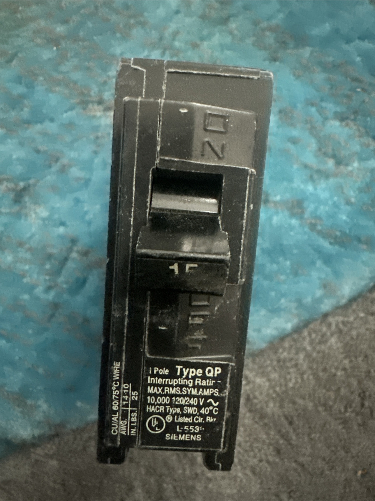 ITE SIEMENS QP115, 15 Amp, 120/240VAC 1 Pole Circuit Breaker Q115 PLUG IN