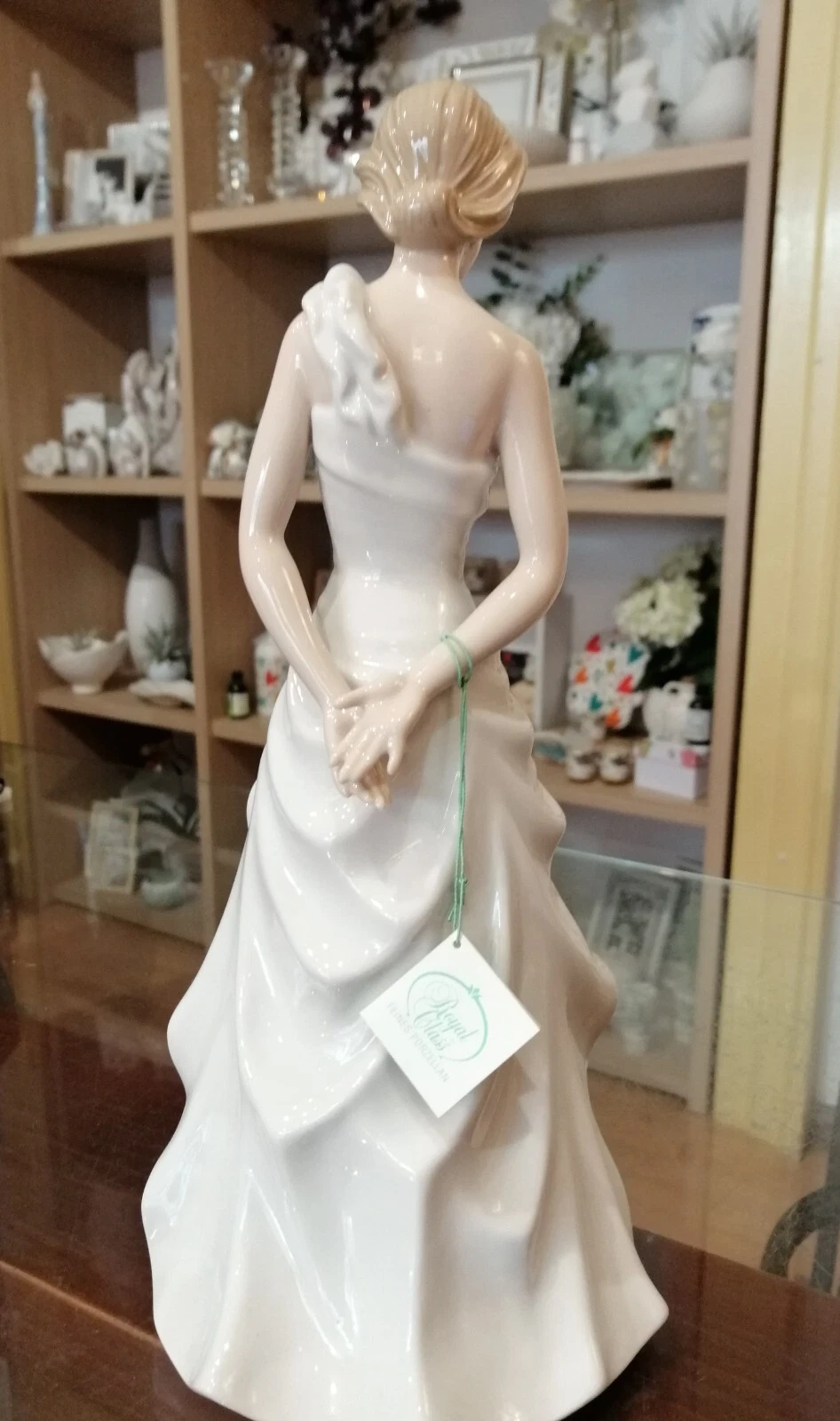 Foto 4 di 9