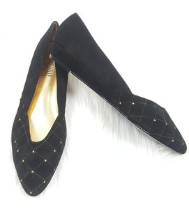 black and gold loafers womens
