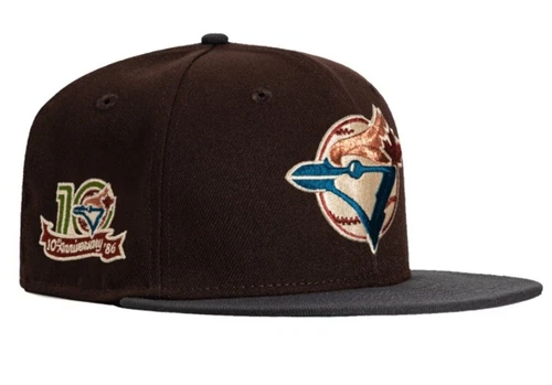 Toronto Blue Jays Graphite Brown HatClub Holidays Drop 🎄 New Era 59Fifty  7 3/8