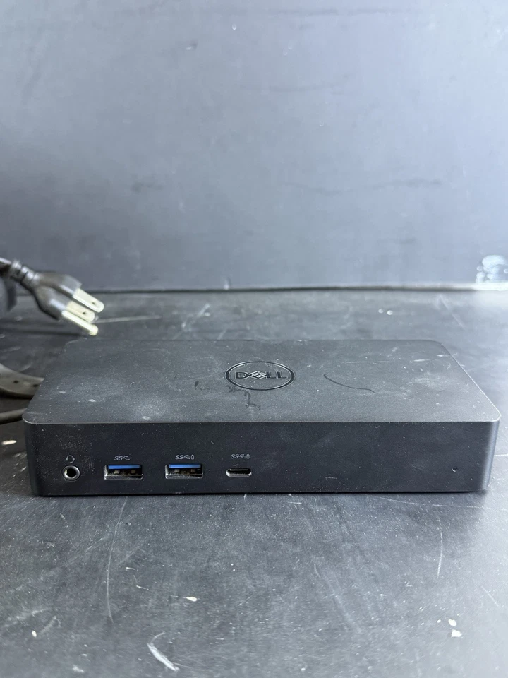 Dell D6000 Laptop Docking Station USB-C Universal w/ 130W POWER SUPPLY - Image 3 of 4