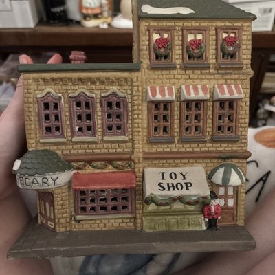 Lemax 1991 Toy Shop Christmas Village