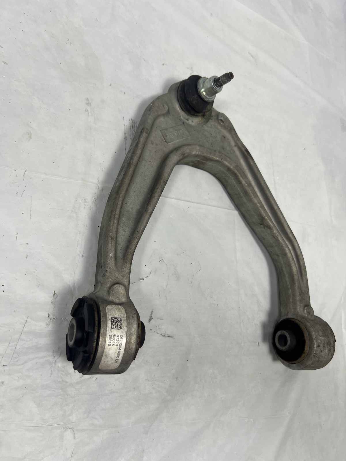 2014-17 Maserati Ghibli S Front Left Upper Control Arm 06700041850 OEM