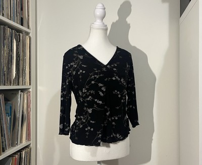VTG 90 s Briggs New York 3/4 Sleeve Floral Basic Ruched Ruffle Hem Top Women s M