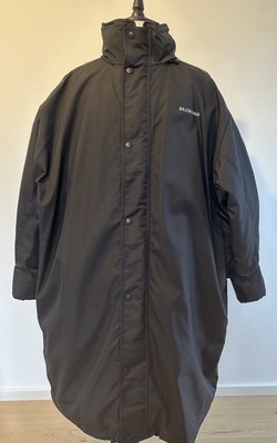 Balenciaga Men s Coat Black Size FR44, Excellent Condition