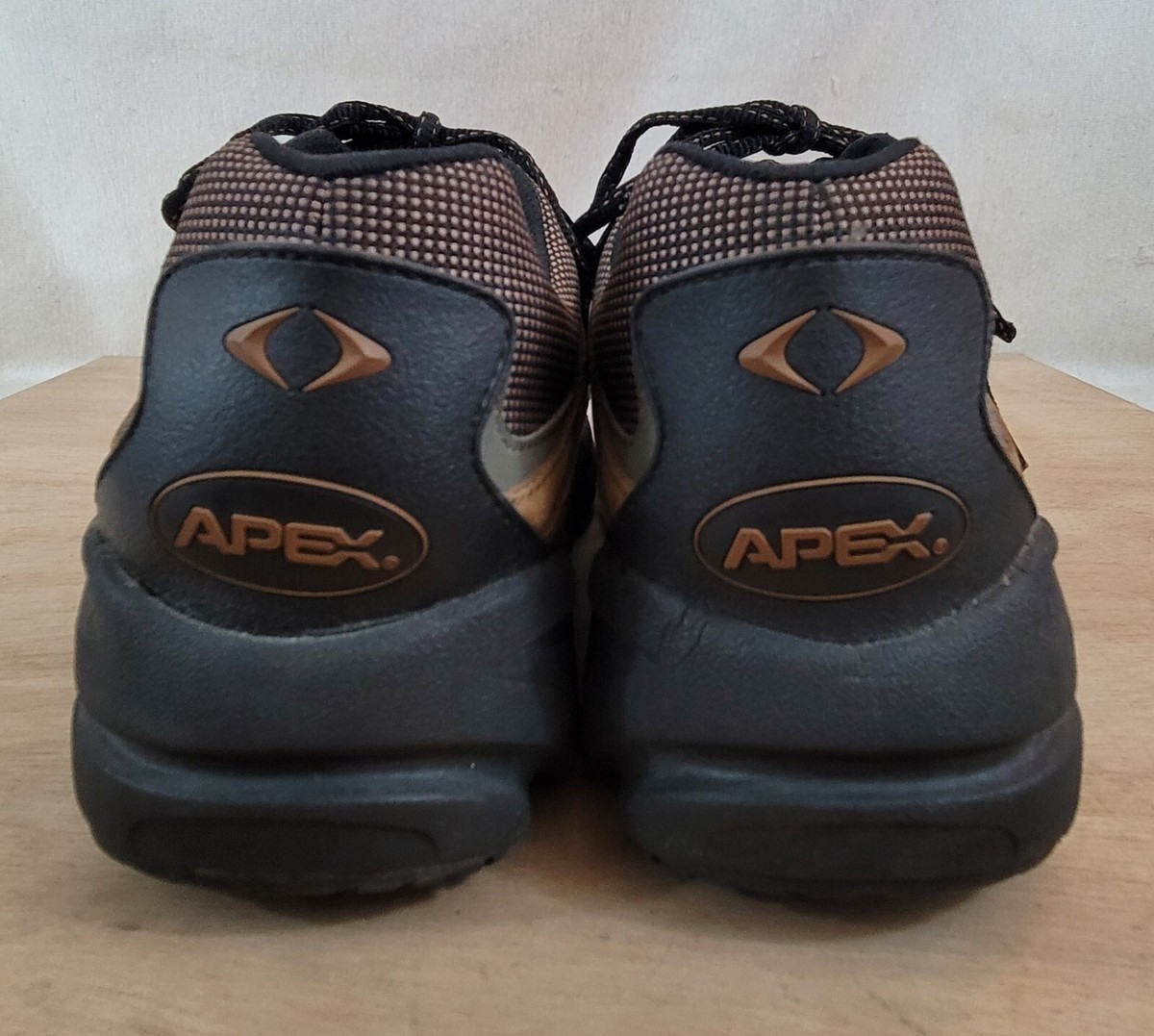 Aetrex Apex V751 Brown Diabetic Hiking Trail Runner Shoes 