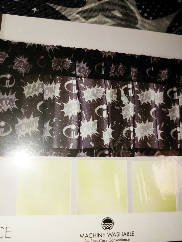 NUEVO DISNEY THE INCREDIABLES CENEFA NEGRO Foto 4 de 4