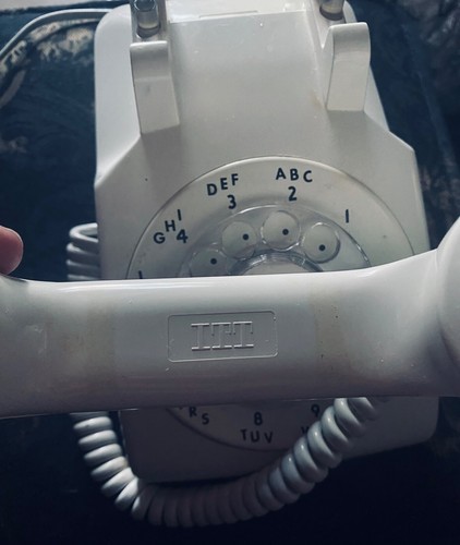 Vintage ITT Obrotowy telefon z tarczą, DZIAŁAJĄCY, BIAŁY Telefon stacjonarny Rzadki kolor - Zdjęcie 9 z 11
