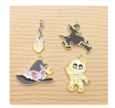 new 40Pcs cartoon Witch Hat Skull Charm necklace Pendants DIY Jewelry Making