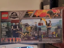 LEGO Jurassic World Dilophosaurus Outpost Attack 75931 Brand New factory sealed