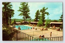 Postcard Kentucky Olive Hill KY Carter Cave Lodge Pool 1970s Unposted Chrome