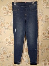 SPANX Size Medium 28X27 Ankle Length Medium Wash Distressed Skinny Jeans