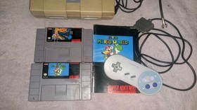 Vintage Super Nintendo SNES. With Games. Works.
