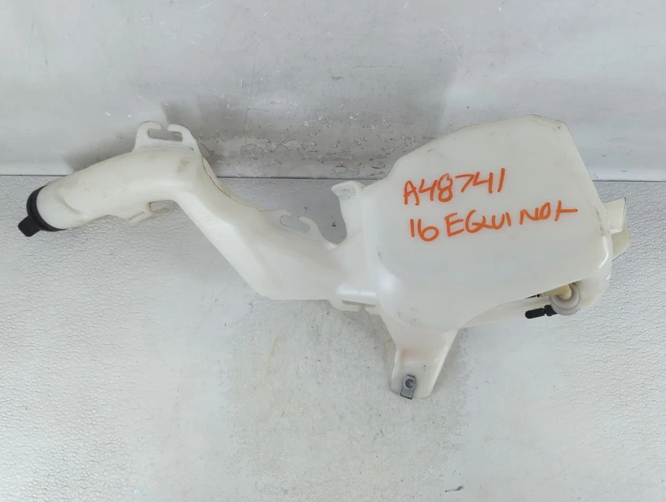 2010-2017 Chevrolet Equinox Windshield Washer Fluid Reservoir Bottle Oem VNSYQ - Image 3 of 4