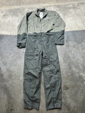 GENUINE US AIR FORCE GREEN NOMEX FIRE RESISTANT FLIGHT SUIT CWU-27/P - 34R