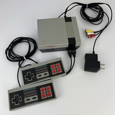 Nintendo Mini Entertainment System Classic Games w/2 Controller Tested Working