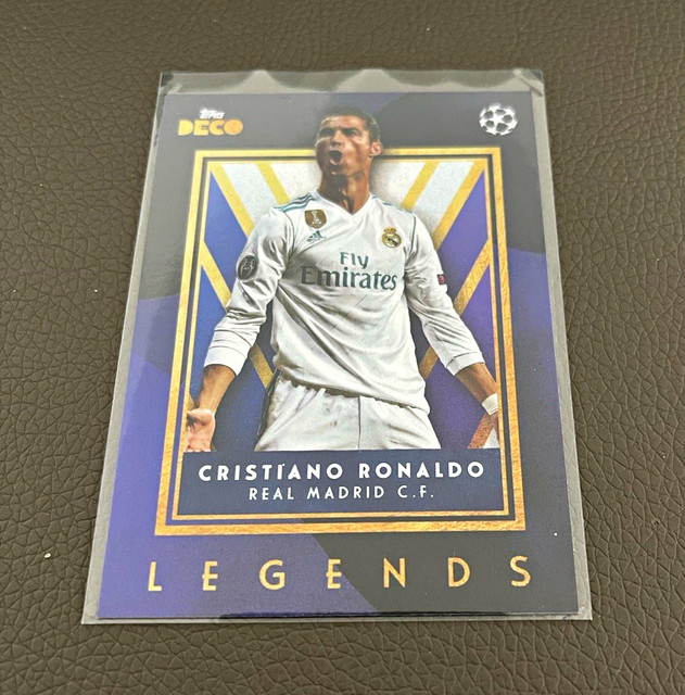 Topps 2023-24 Topps Deco UEFA Club Competitions Legends Cristiano Ronaldo