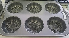 Nordic Ware Holiday Wreathlettes Cake Pan 6 Cavity Christmas Bundt Made USA Vtg