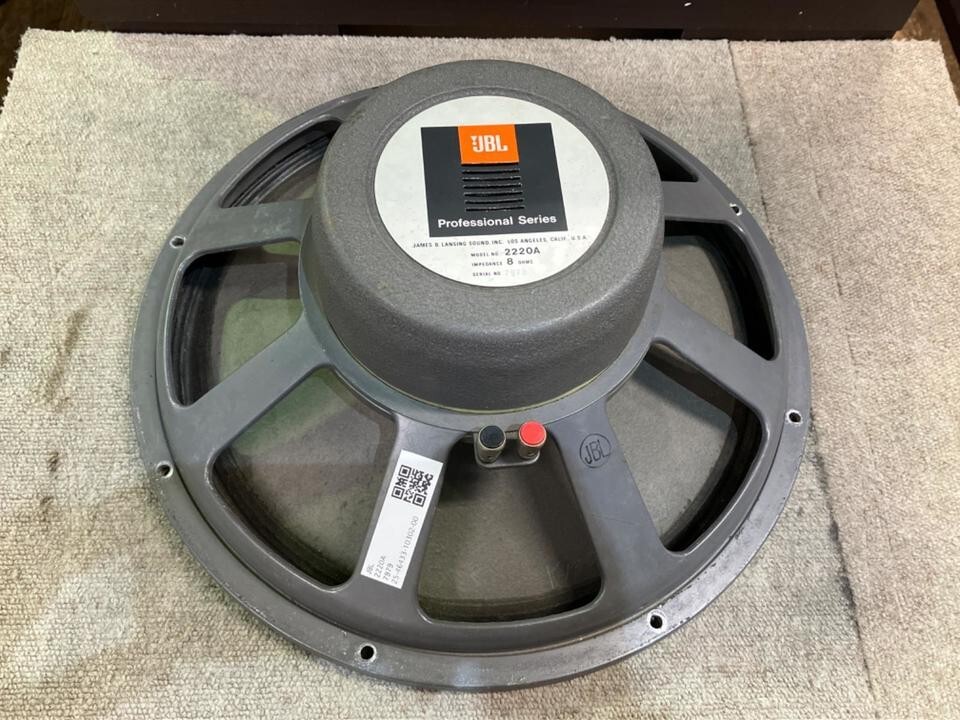 JBL 2220A スピーカー 38センチ JBL 2220A 38cmコーン型ウーファー ペア - 中古オーディオの販売
