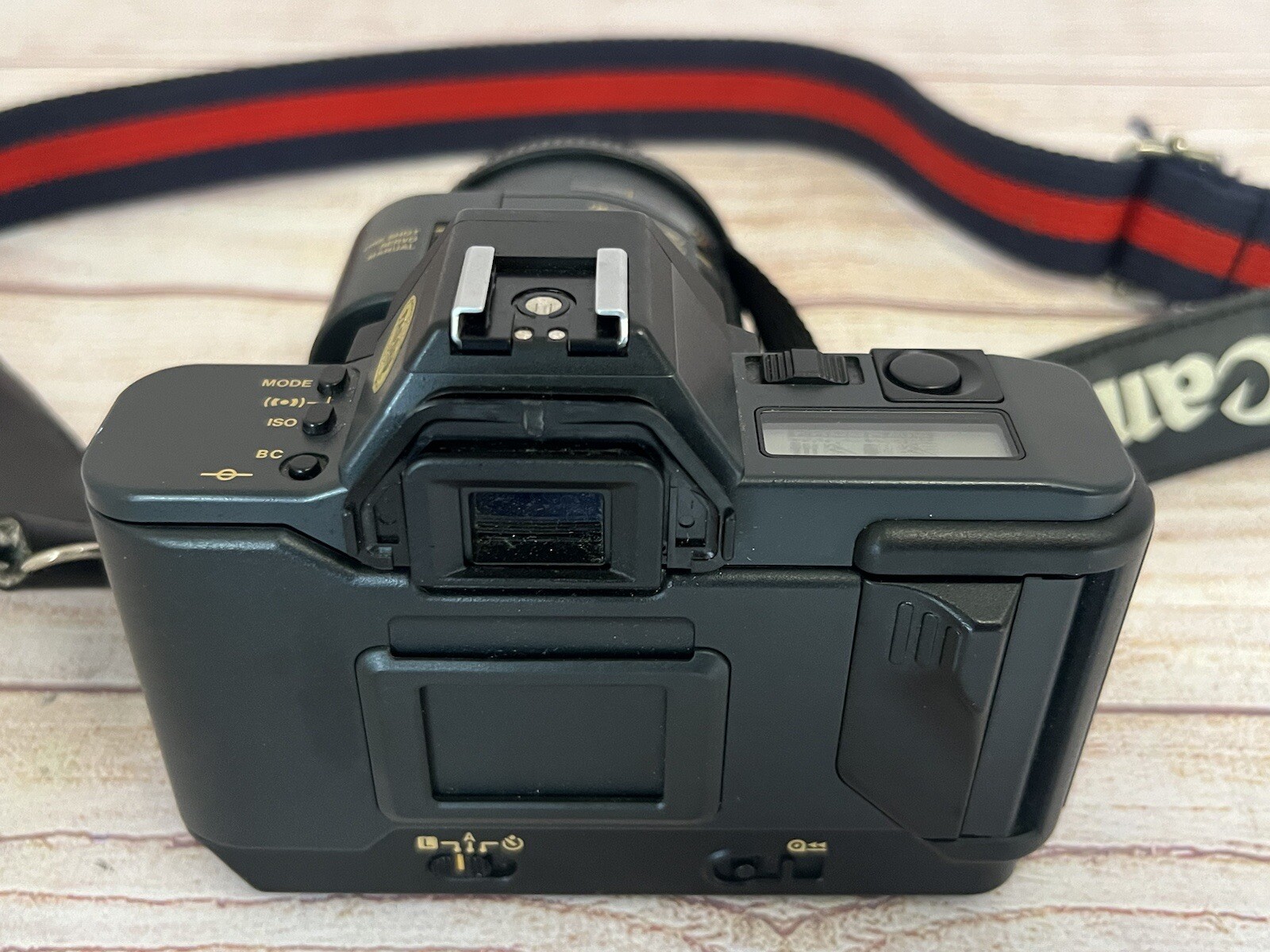 Canon T80 35mm Auto Focus SLR Film Camera kit AC 3570mm 1 3.54.5