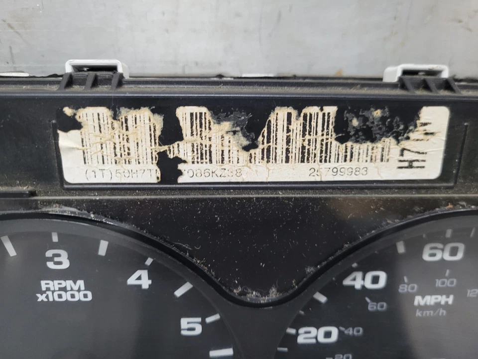 07-10 雪佛兰 Silverado Sierra 1500 速度计仪表盘 MPH 25799983 OE — 第 4/4 张图片