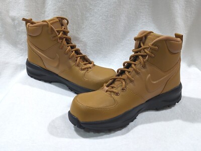 nike manoa boots size 7