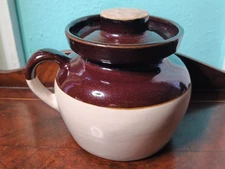 Vintage USA Pottery Stoneware Crock/Jug/Bean Pot Brown Cream Handle 5" X   6"