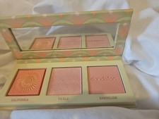Benefit CHEEKLEADERS Palette Boxed  Mini Pink Squad Galifornia Tickle  Dandelion