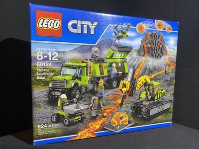 LEGO CITY 60124 Volcano Exploration Base, New Factory Sealed