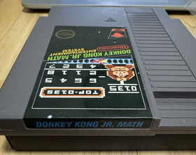 Nintendo Donkey Kong Jr. Math - NES - Used. 5 Screw variant! Free shipping!!!