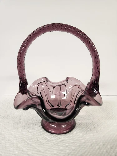 Vintage Fenton Art Glass Purple Amethyst Ruffle Edge Decorative Basket
