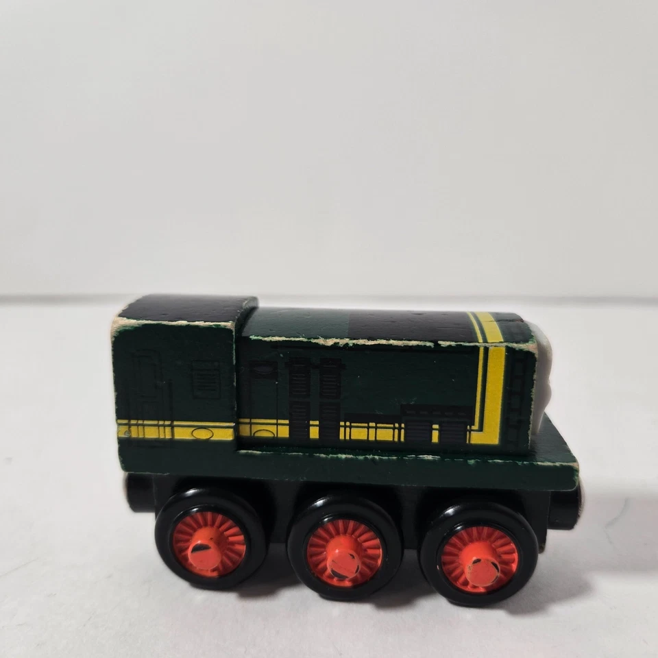 Tanque de tren ferroviario de madera Thomas & Friends - Motor Paxton - Buen estado 2003 - Naranja Foto 4 de 4