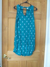 Women's Old Navy Medium Lightweight Dress, Great Condition