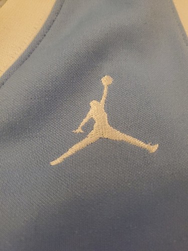 ULTRA RARE NIKE MICHAEL JORDAN NORTH CAROLINA LEGACY JERSEY MEN'S SIZE MEDIUM - Picture 3 of 10