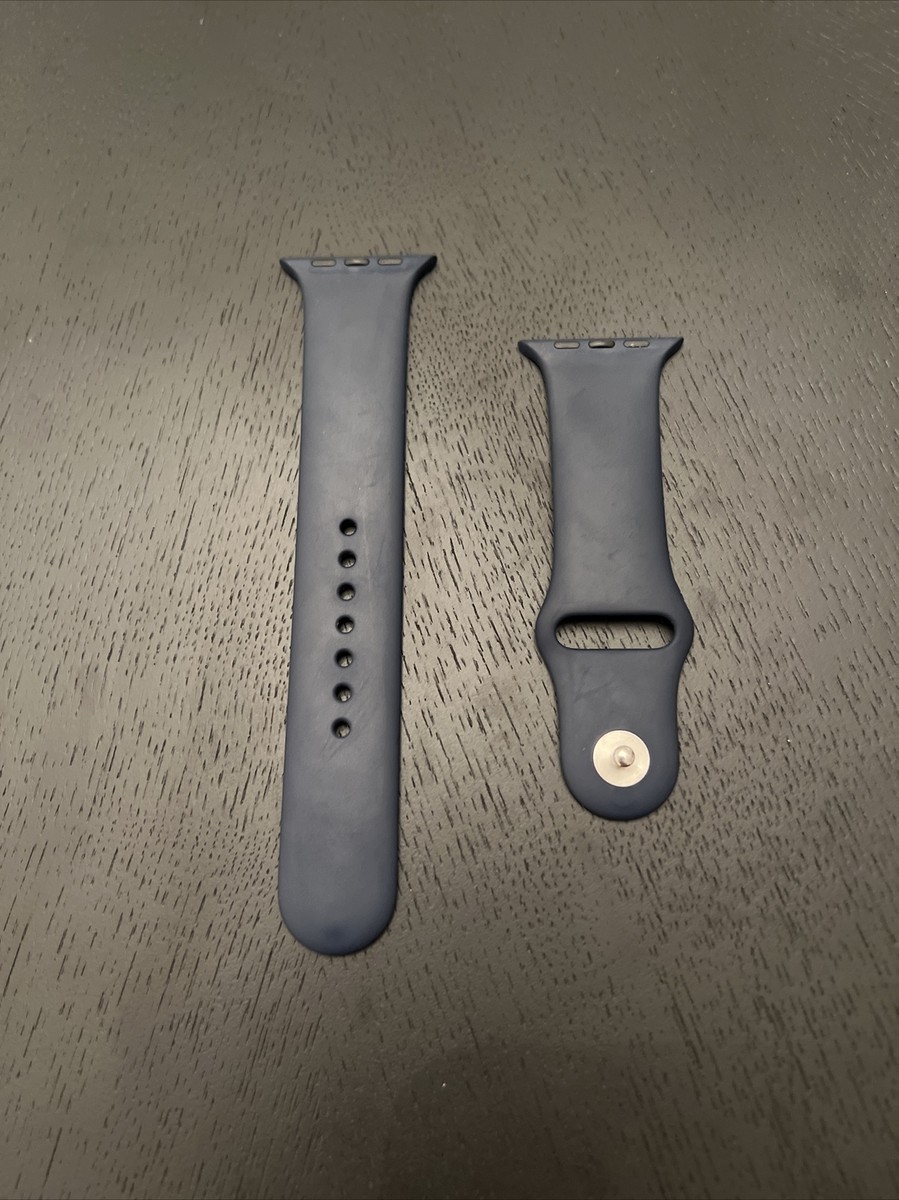 Used - Apple Watch Series 7 Sport Band - Abyss Blue - (42mm Used - Apple Watch Series 7 Sport Band - Abyss Blue - (42mm
