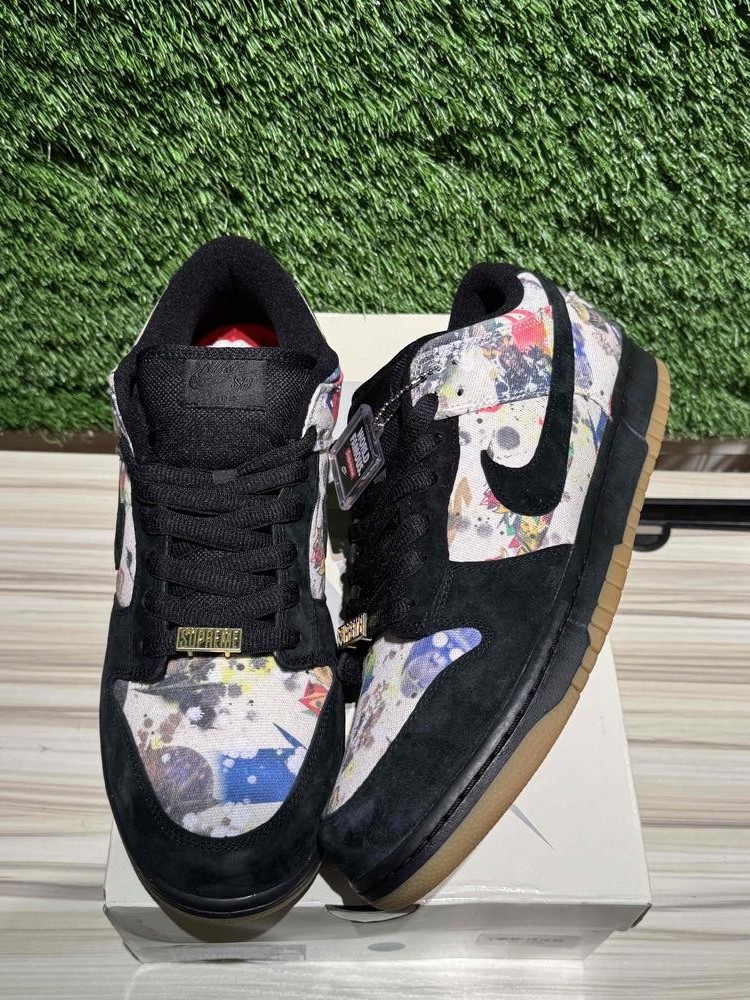 Size 13M/14.5W - Nike SB Dunk Low Supreme Rammellzee Sz 13M