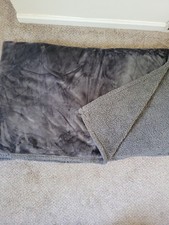 Extra Large Pet Blanket Luciphia 82 Inches By 100 Inches Never Used