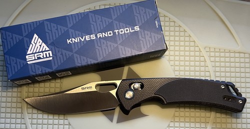 Image showcasing 17 Tips To Manage Golden Retriever Shedding (& Keep Your House Clean)