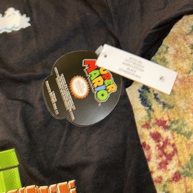 New Super Mario Bros. "HERE WE GO!" NES World 1-1 T-Shirt Black Size M Nintendo