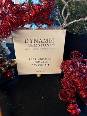 Dynamic Gemstone Pearl Infused Stem Cell Day Cream