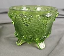 Green Jeannette Glass Harvest Grapes Footed Candy Nut Dish