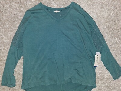 Nwt Terra & Sky Womens Size 2X(20W-22W) V Neck Eyelet TOP Green. Nwt (Eb16)