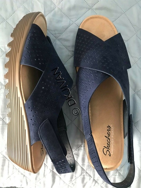 sketchers leather sandals