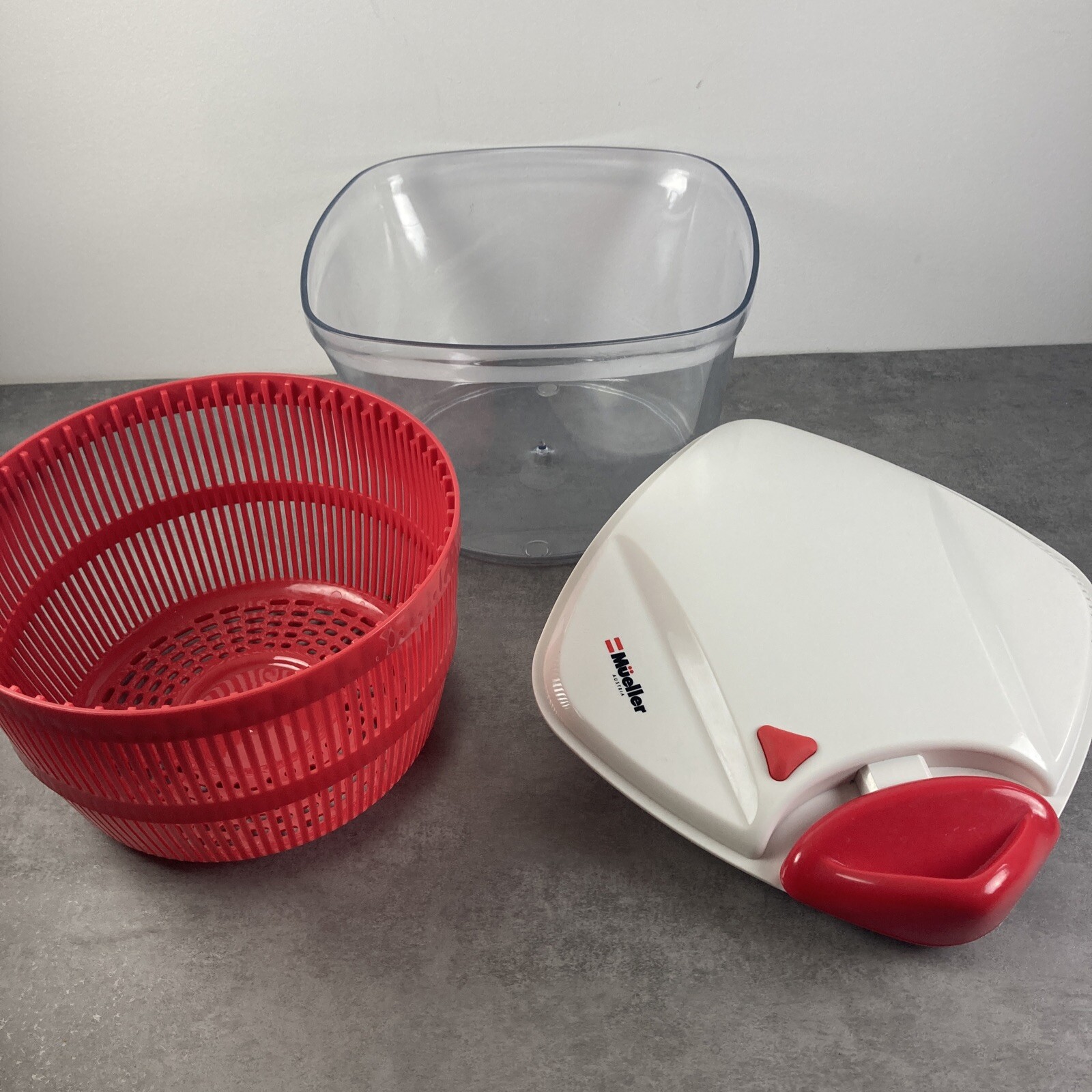 MUELLER Large 5L Salad Spinner Vegetable Washer with Bowl, AntiWobble